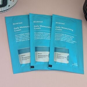 Riversol Travel Size Moisturizing Cream Set New!